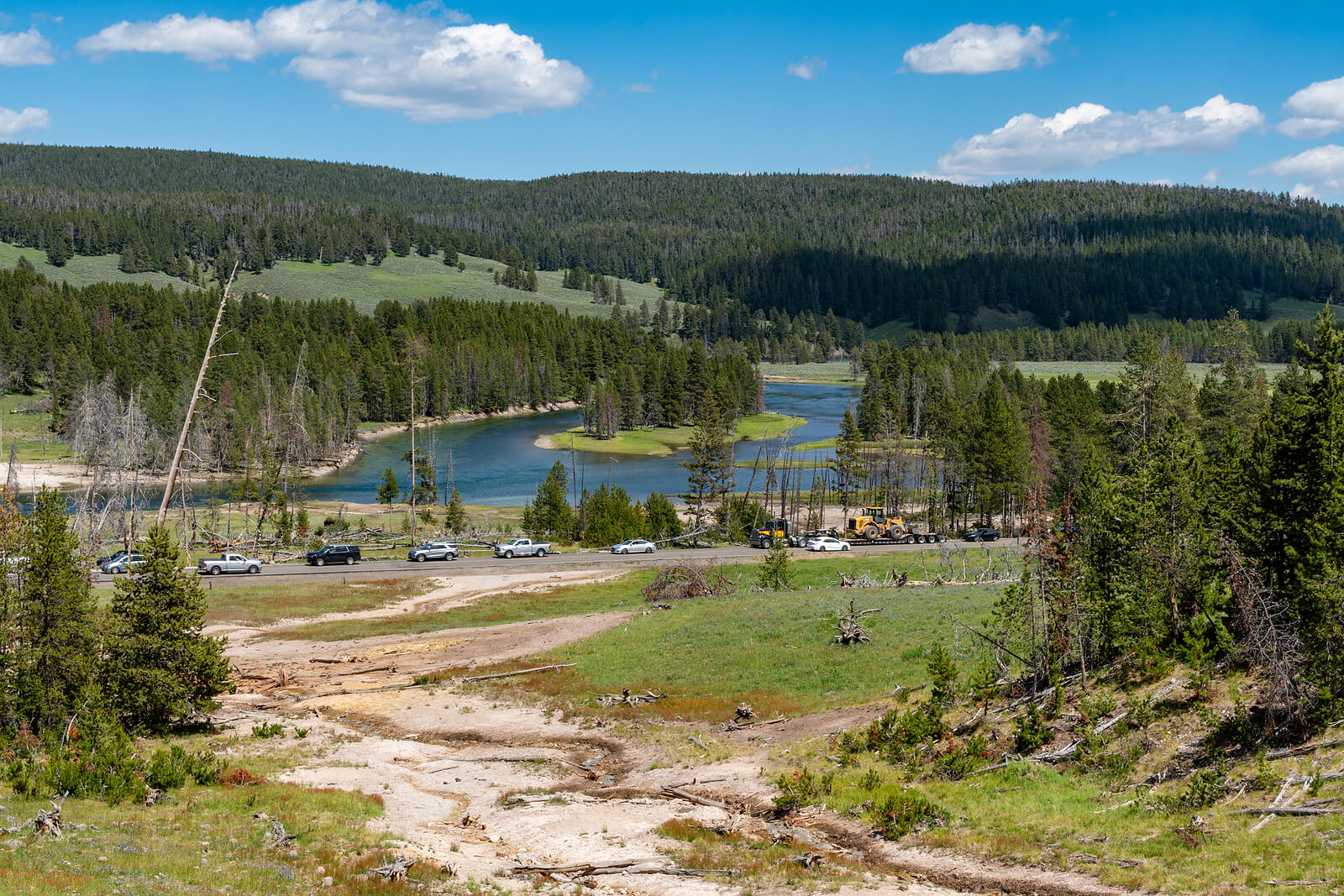 rent a minivan or passenger van in bozeman mt