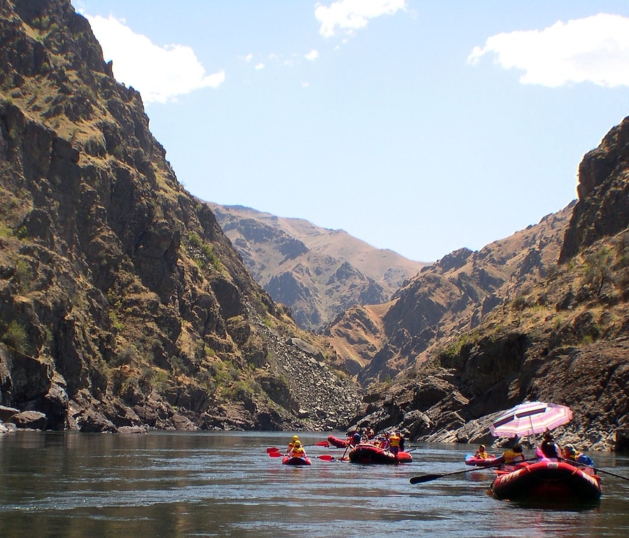 Your Guide to Floating and Rafting the Rivers Around Bozeman